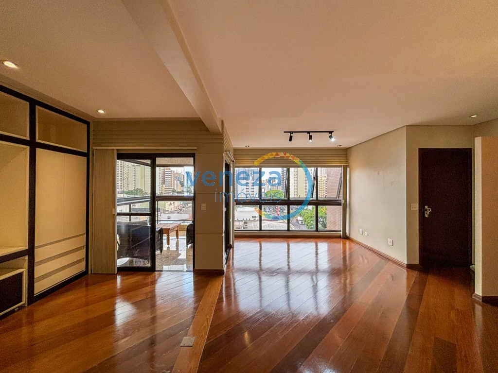 Apartamento para venda no Centro em Londrina com 236,69m² por R$ 1.200.000,00