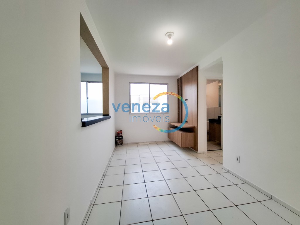 Apartamento para locacao no Hipica em Londrina com 77m² por R$ 1.490,00