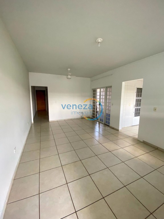 Casa Residencial para locacao no Columbia em Londrina com 80m² por R$ 1.937,50