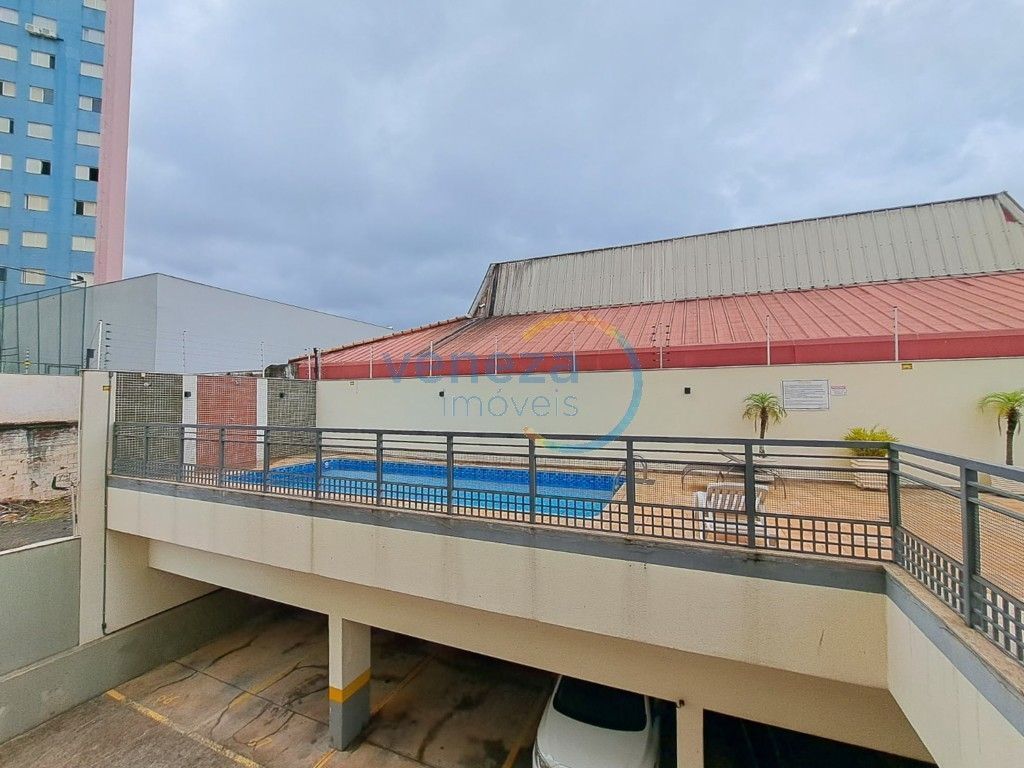 Apartamento à venda no bairro Higienopolis de Londrina com 45m<sup>2</sup> útil, 1 quarto, 1 vaga de garagem