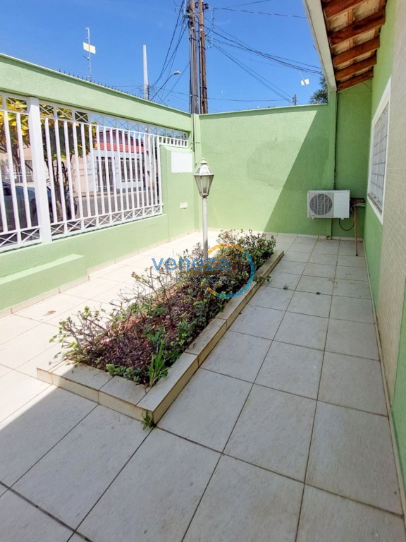 Casa Residencial para venda no Fraternidade em Londrina com 200m² por R$ 620.000,00