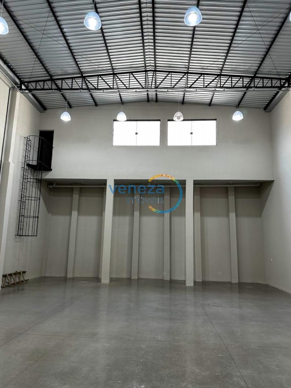Barracão_salão_loja para locacao no Portal de Versalhes em Londrina com 420m² por R$ 11.875,00