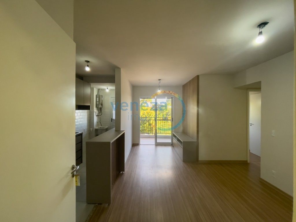 Apartamento para venda no Aurora em Londrina com 83,97m² por R$ 420.000,00