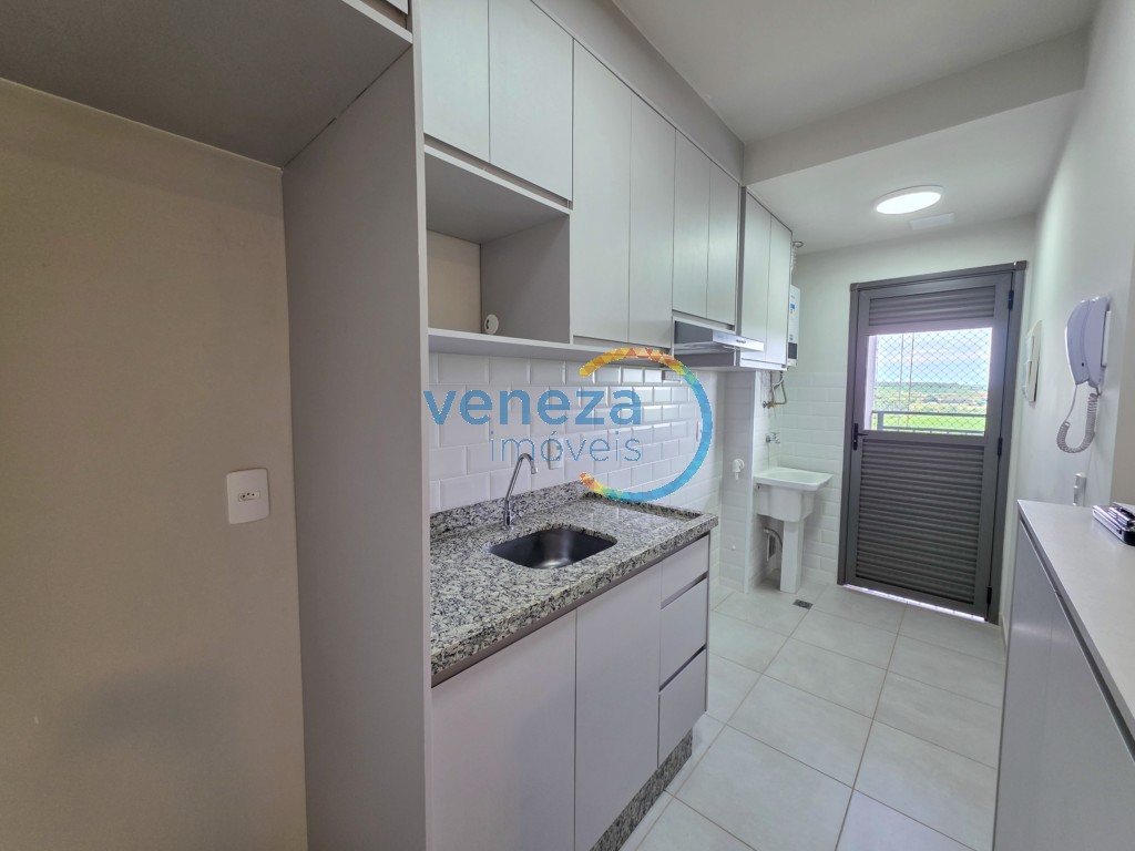 Apartamento para locação no bairro Gleba Palhano de Londrina com 51m<sup>2</sup> útil, 2 quartos, 1 vaga de garagem