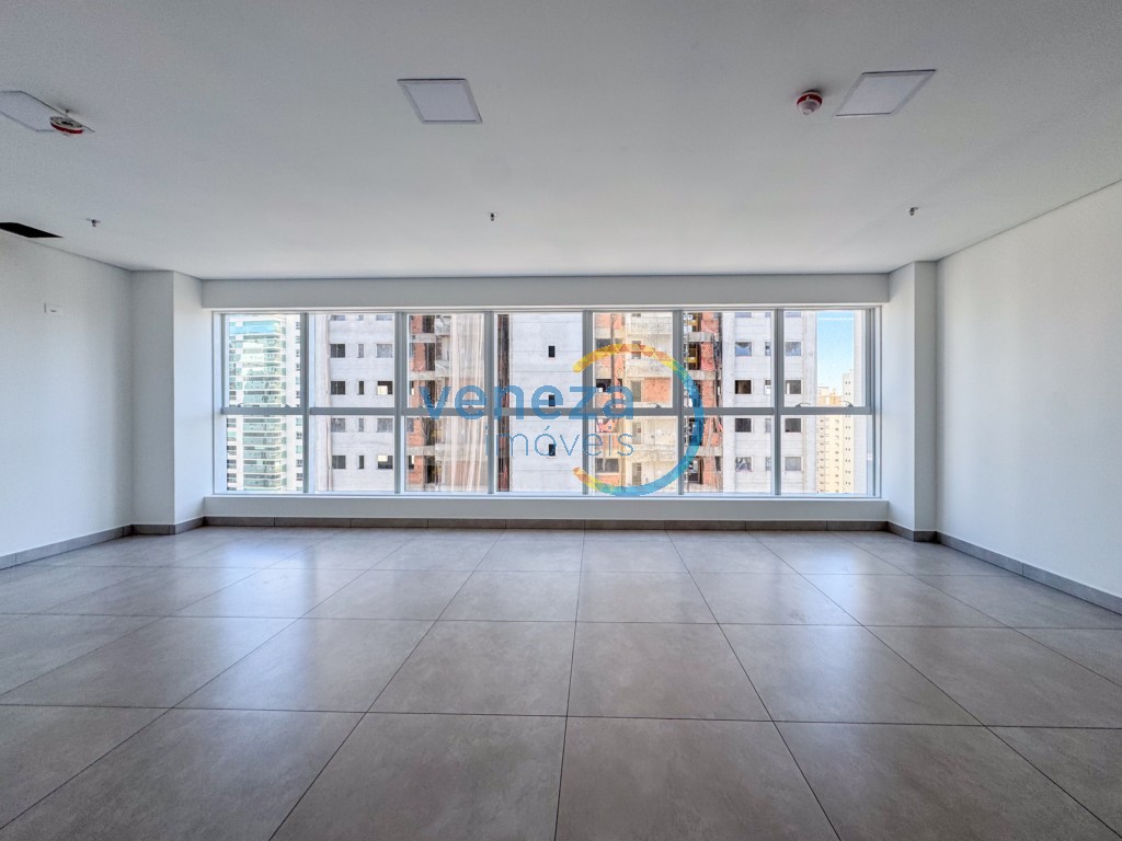 Sala para locacao no Gleba Palhano em Londrina com 68m² por R$ 5.000,00