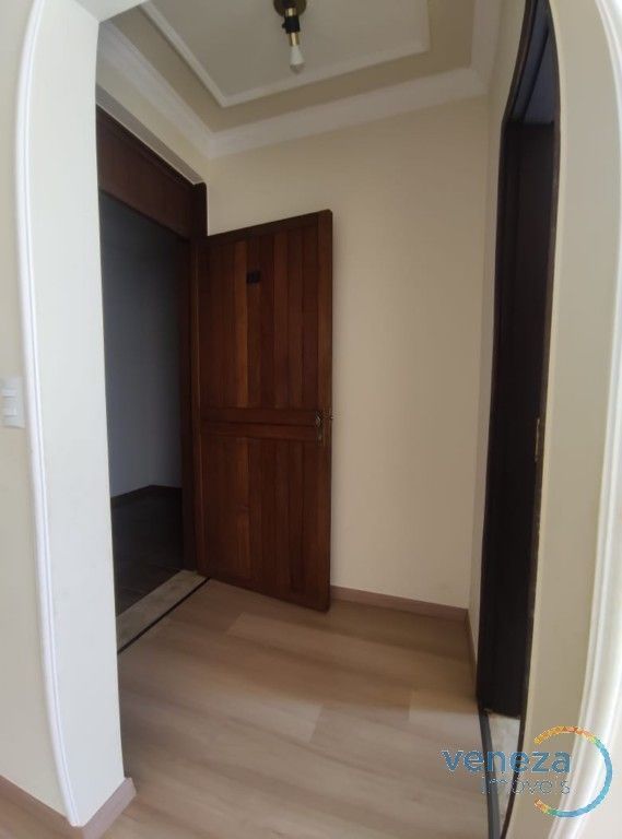 Apartamento para venda no Centro em Londrina com 216m² por R$ 580.000,00