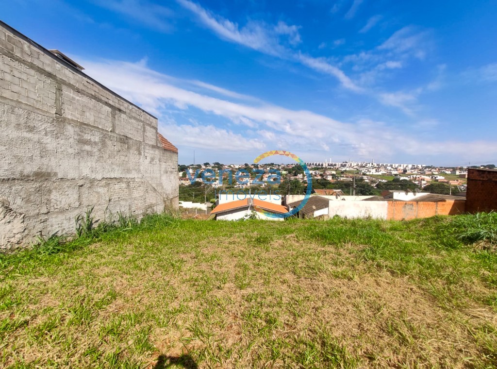 Terreno para venda no Columbia em Londrina com 360m² por R$ 170.000,00
