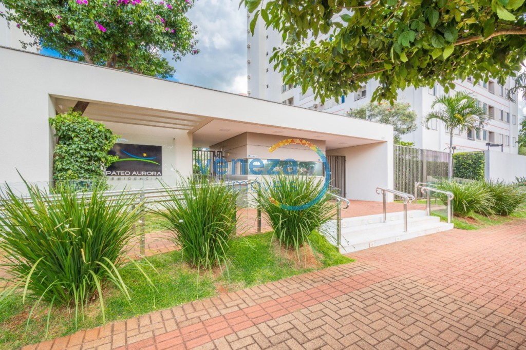 Apartamento para venda no Aurora em Londrina com 105,01m² por R$ 465.000,00