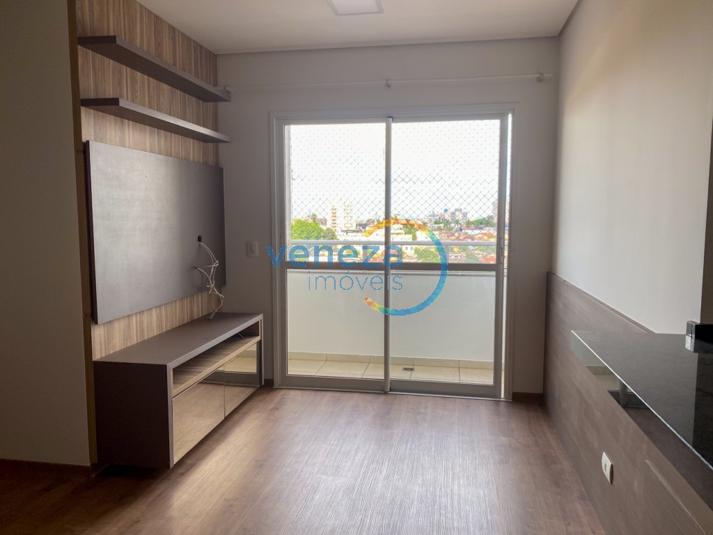 Apartamento para locacao no Vitoria em Londrina com 100,37m² por R$ 3.125,00