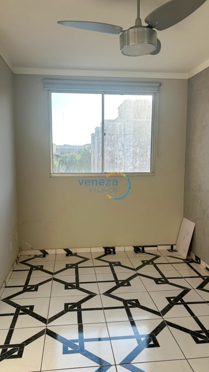 Apartamento para locacao no Hipica em Londrina com 77m² por R$ 1.500,00