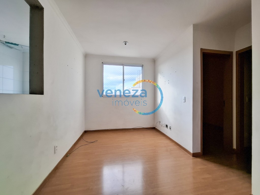 Apartamento para locacao no Boulevard em Londrina com 81m² por R$ 1.125,00