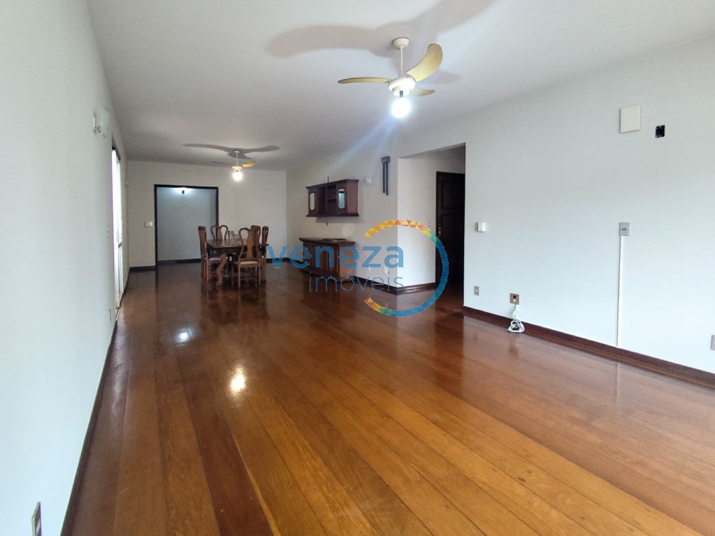 Apartamento para venda no Centro em Londrina com 335,12m² por R$ 750.000,00