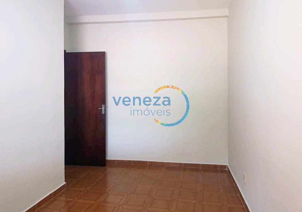 Casa Residencial à venda no bairro Caravelle de Londrina com 83.85m<sup>2</sup> útil, 2 quartos, 1 vaga de garagem