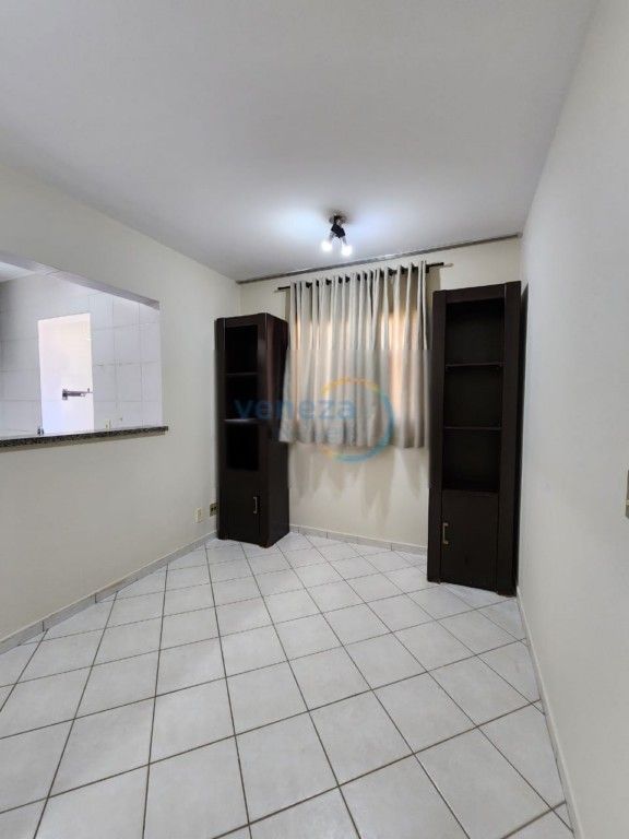 Apartamento para venda no Brasil em Londrina com 82,26m² por R$ 182.000,00