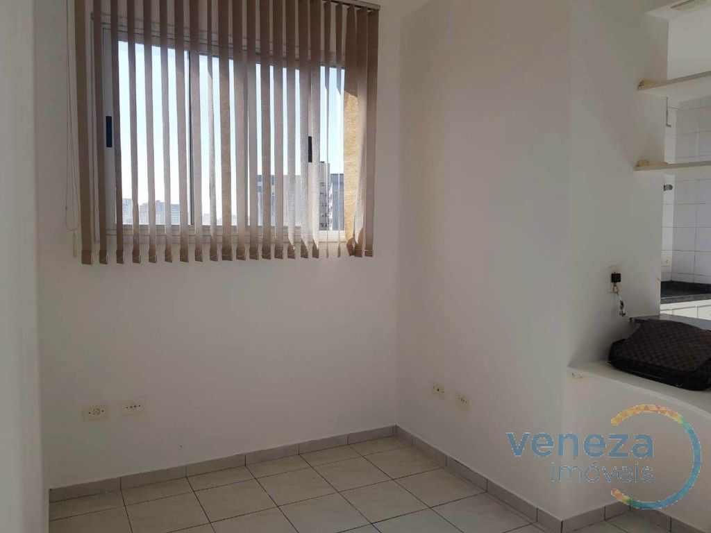 Apartamento à venda no bairro Kennedy de Londrina com 36.97m<sup>2</sup> útil, 1 quarto, 1 vaga de garagem