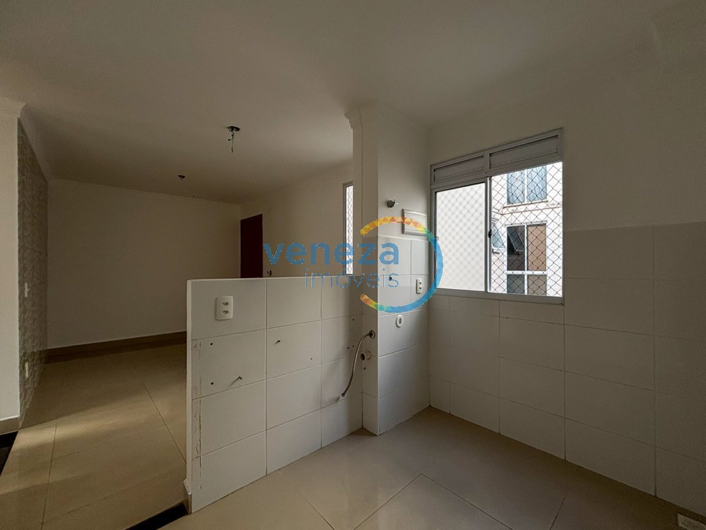 Apartamento à venda no bairro Ana Eliza II de Cambe com 41.9m<sup>2</sup> útil, 2 quartos, 1 vaga de garagem