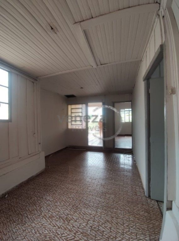 Casa Residencial para venda no Centro em Londrina com 88,72m² por R$ 400.000,00