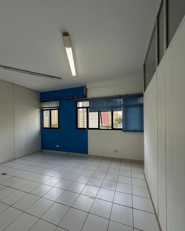 Sala para venda no Centro em Londrina com 75,15m² por R$ 269.000,00