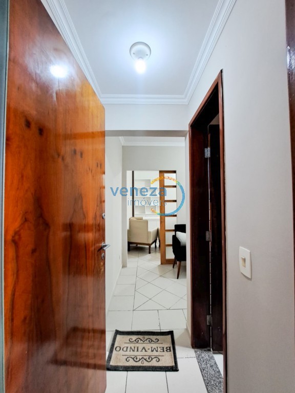 Sala para locacao no Centro em Londrina com 74,32m² por R$ 2.250,00