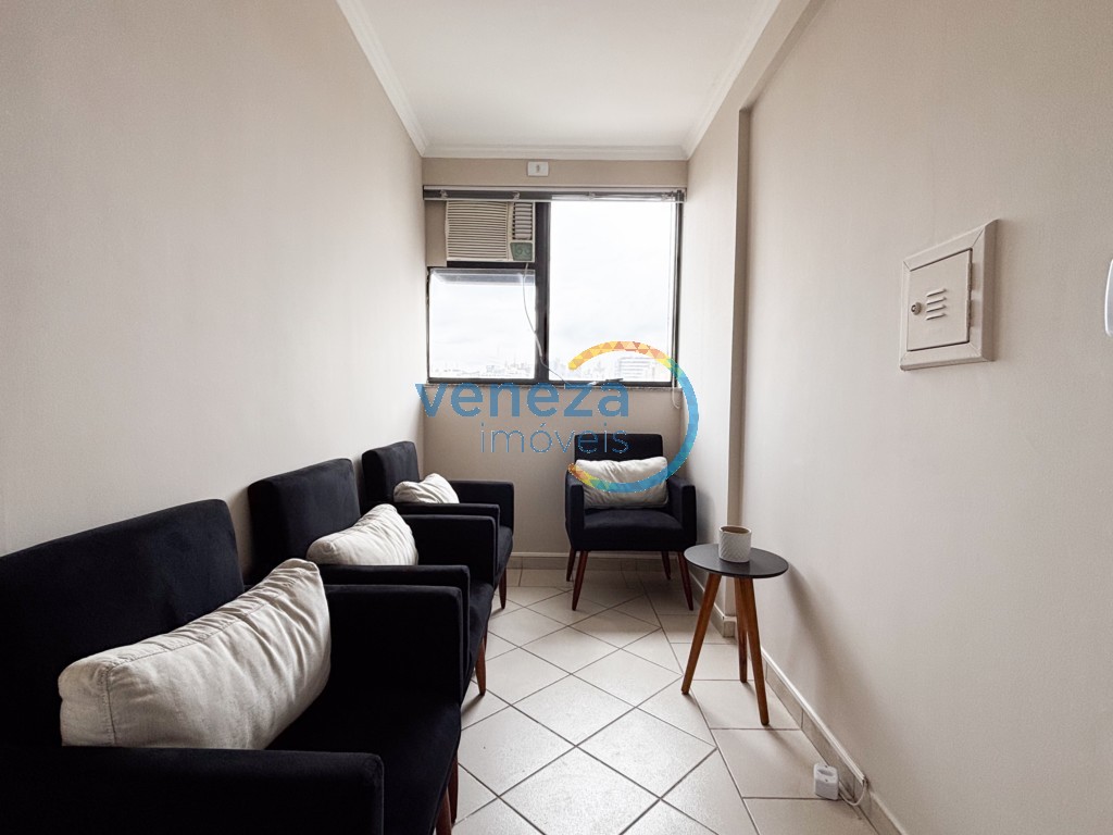 Sala para locacao no Centro em Londrina com 74,32m² por R$ 1.800,00
