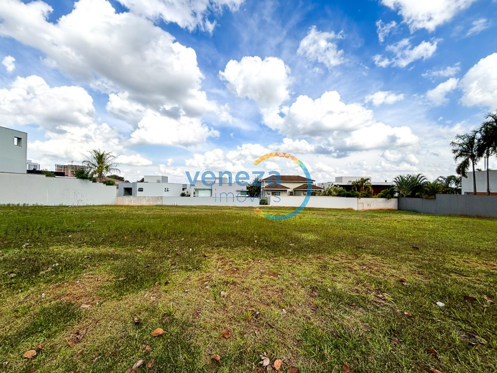 Terreno para venda no Alphaville dos Jacarandas em Londrina com 618,84m² por R$ 2.647.000,00