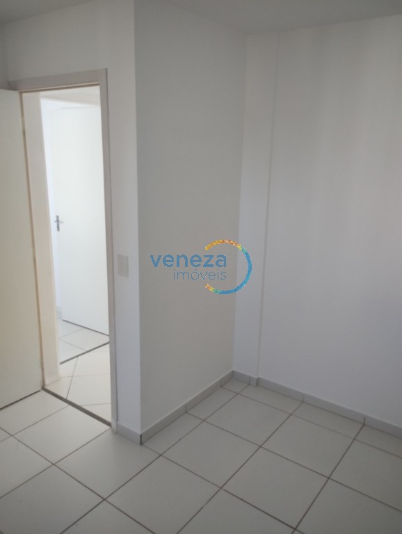 Apartamento para locacao no Centro em Londrina com 60m² por R$ 937,50