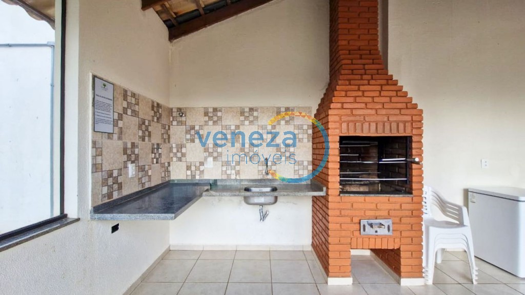 Apartamento para locação no bairro Centro de Londrina com 44m<sup>2</sup> útil, 2 quartos, 1 vaga de garagem