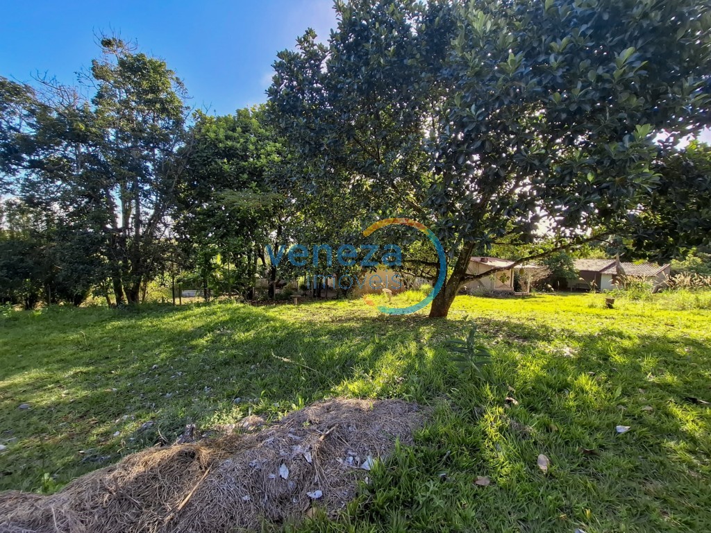 Chácara-imóvel-rural à venda no bairro Warta de Londrina com 4000m<sup>2</sup> útil
