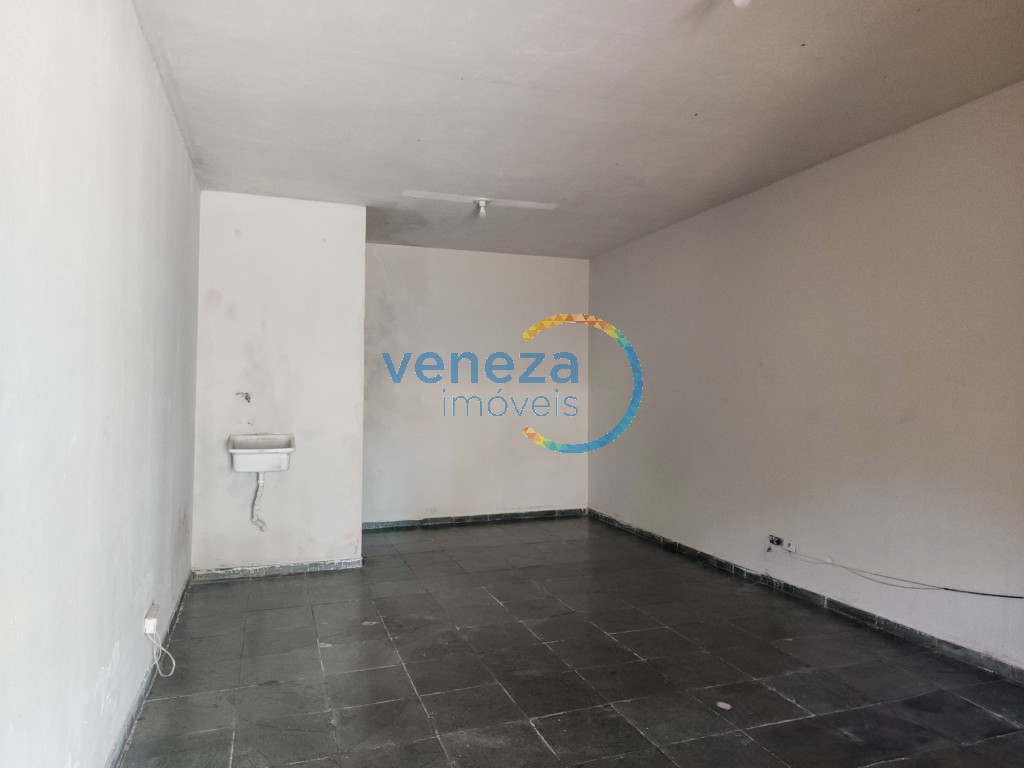 Salão-loja para venda no bairro Veraliz de Londrina - Foto 4