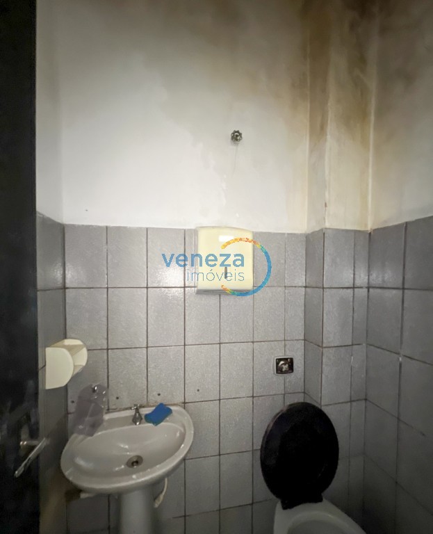 Salão-loja para venda no bairro Veraliz de Londrina - Foto 7