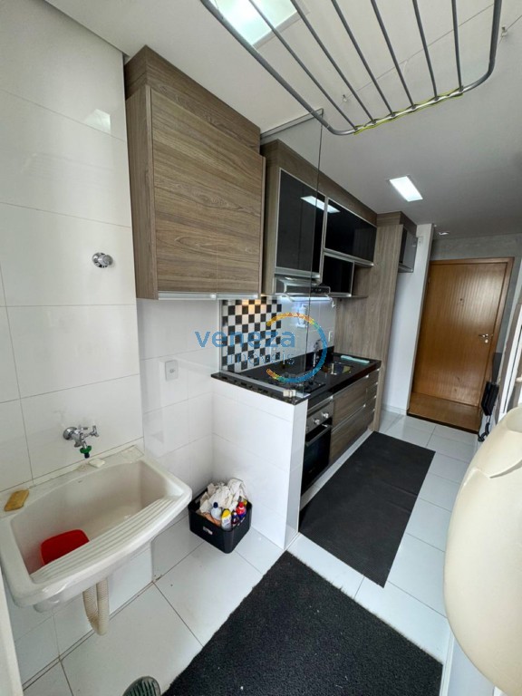 Apartamento para locação no bairro Gleba Palhano de Londrina com 77m<sup>2</sup> útil, 2 quartos, 2 vagas de garagem - Foto 11