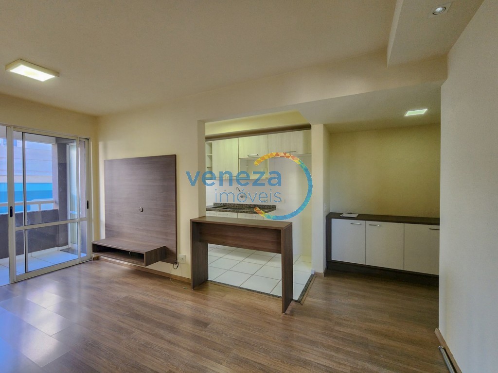 Apartamento para venda no Aurora em Londrina com 107,12m² por R$ 460.000,00