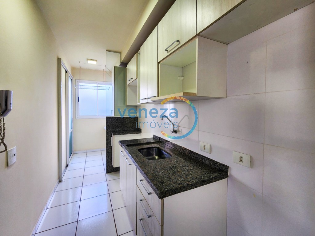 Apartamento para venda no Aurora em Londrina com 107,12m² por R$ 460.000,00