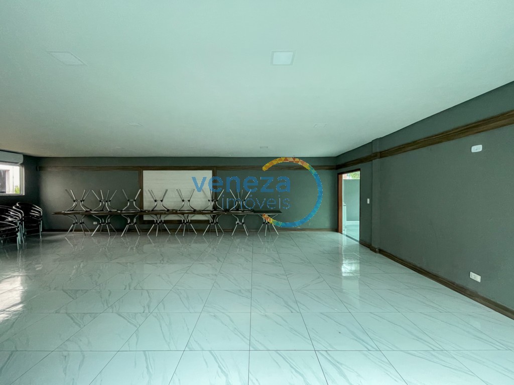 Apartamento à venda no bairro Nossa Senhora de Lourdes de Londrina com 77.7m<sup>2</sup> útil, 3 quartos, 1 vaga de garagem