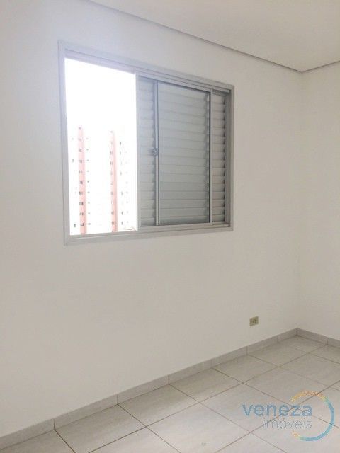 Apartamento para venda no Centro em Londrina com 55,67m² por R$ 240.000,00