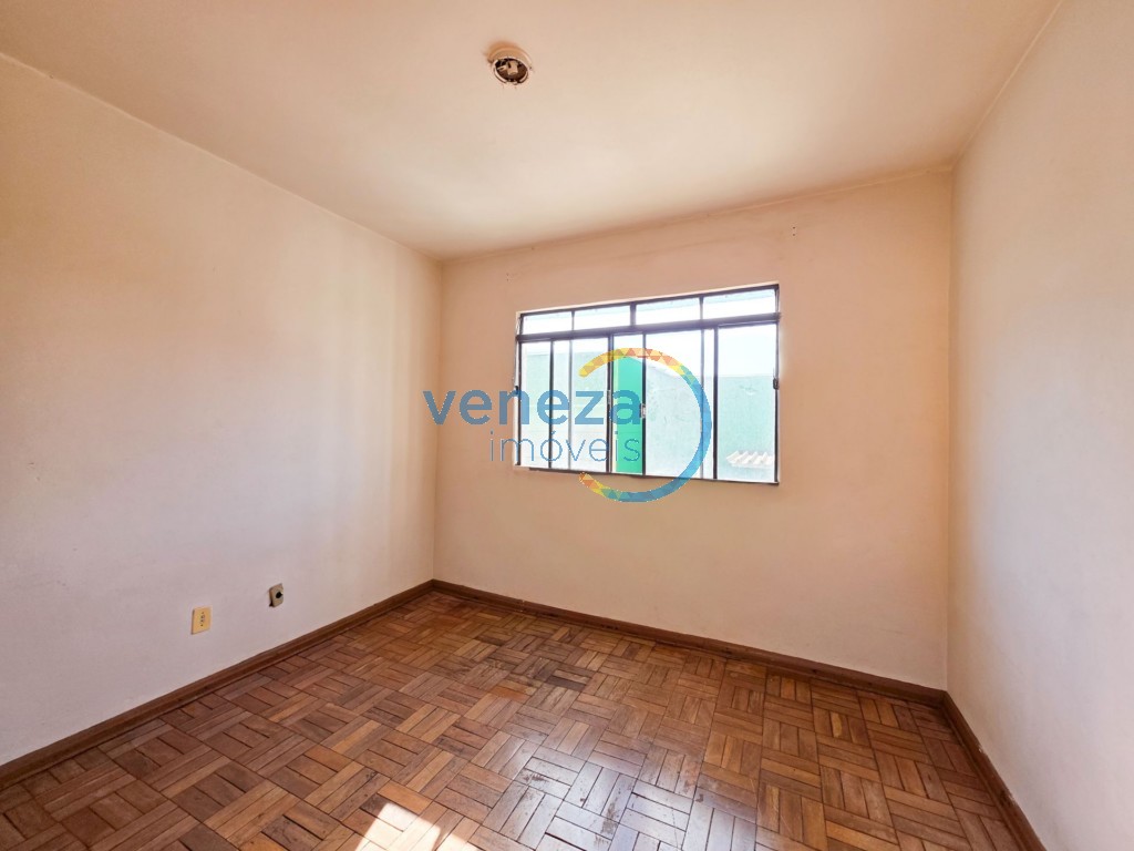 Apartamento à venda no bairro Centro de Londrina com 70m<sup>2</sup> útil, 3 quartos, 1 vaga de garagem