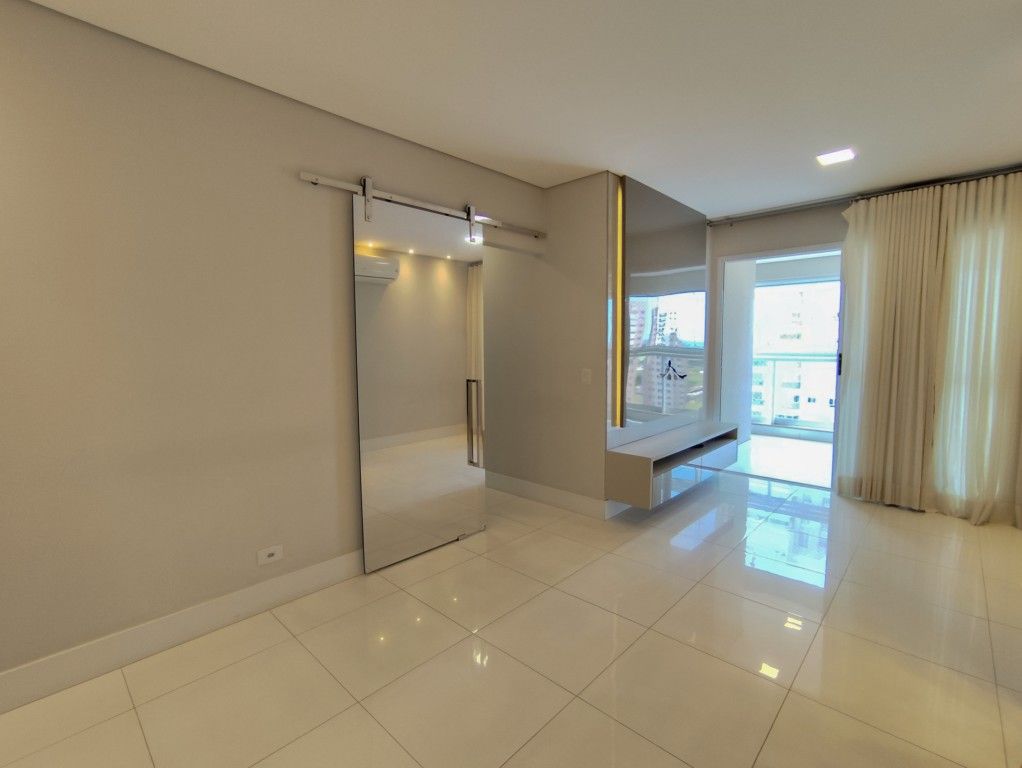 Apartamento para venda no Gleba Palhano em Londrina com 154,74m² por R$ 880.000,00