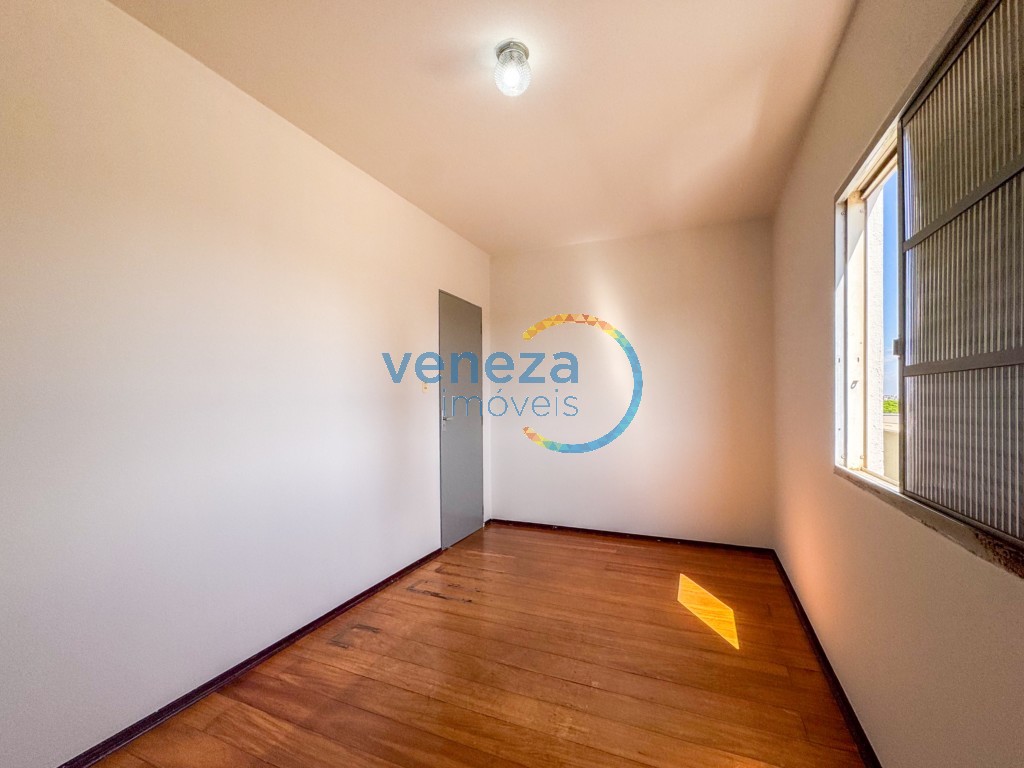 Apartamento à venda no bairro Centro de Londrina com 44.32m<sup>2</sup> útil, 2 quartos