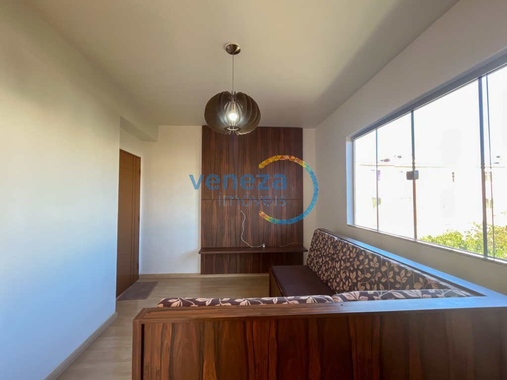 Apartamento para locacao no Santa Cruz em Londrina com 75,9m² por R$ 1.375,00