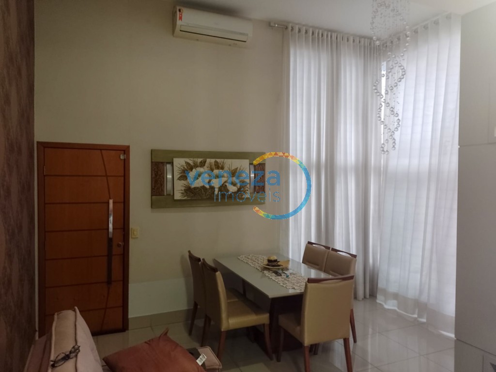 Casa Residencial para venda no Coliseu em Londrina com 203m² por R$ 730.000,00