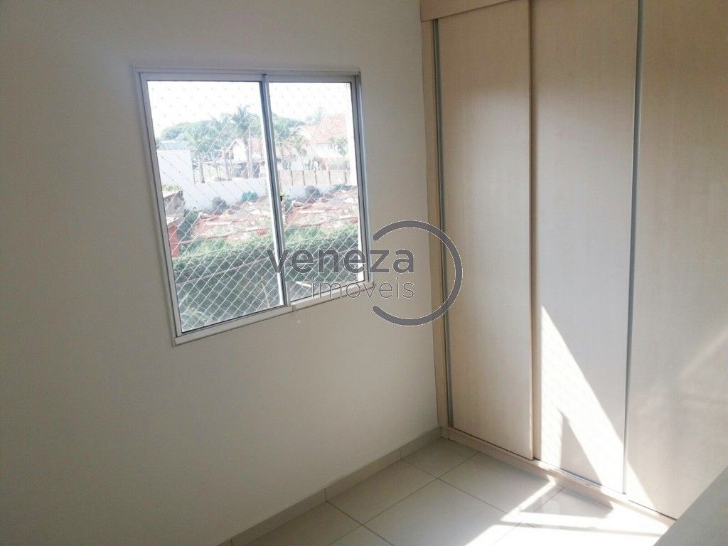 Apartamento à venda no bairro Sao Vicente de Londrina com 55.57m<sup>2</sup> útil, 2 quartos, 1 vaga de garagem