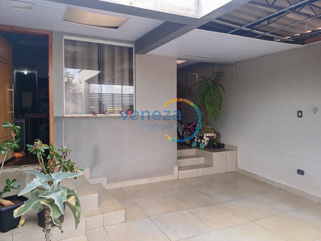 Casa Residencial para venda no Columbia em Londrina com 150m² por R$ 300.000,00