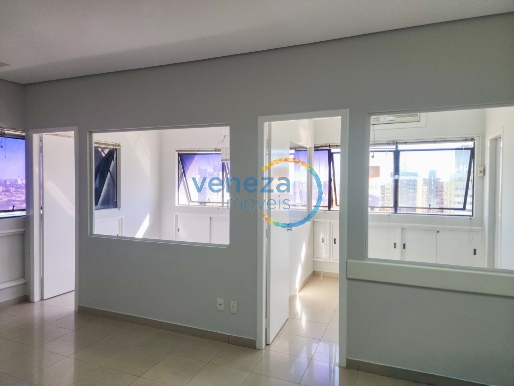 Sala para locacao no Centro em Londrina com 110m² por R$ 1.370,00
