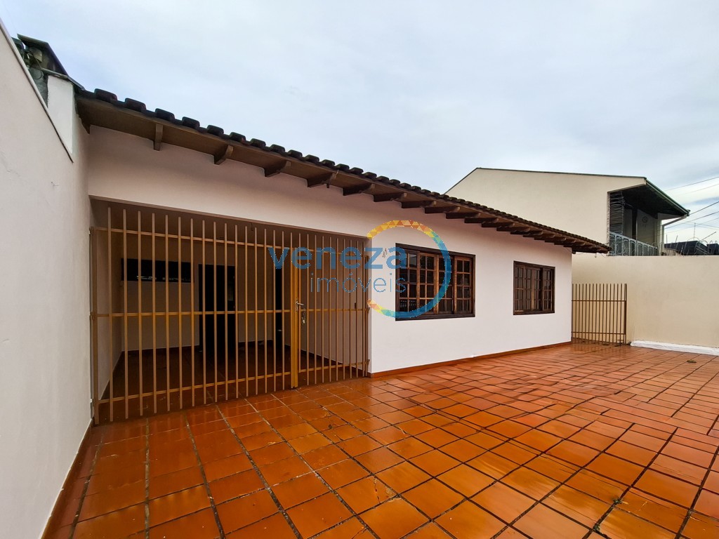 Casa Residencial para venda no Coliseu em Londrina com 118m² por R$ 450.000,00