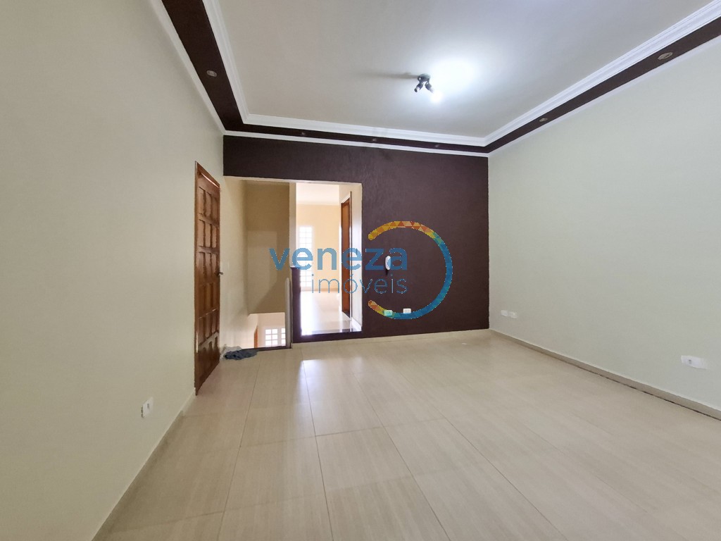 Casa Residencial para venda no Pacaembu em Londrina com 275m² por R$ 700.000,00
