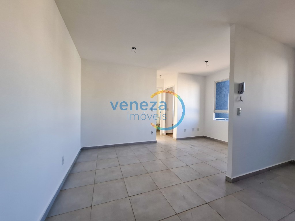 Apartamento para locacao no Padovani em Londrina com 0m² por R$ 900,00