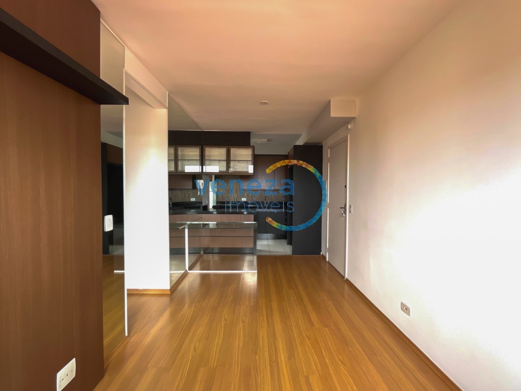 Apartamento para locacao no Ouro Verde em Londrina com 76,24m² por R$ 1.562,50