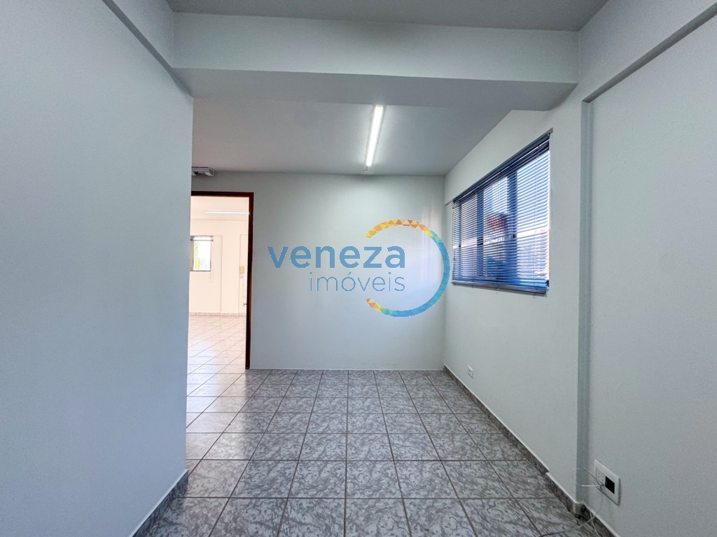 Sala à venda no bairro Centro de Londrina com 49.79m<sup>2</sup> útil