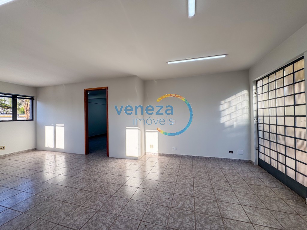 Sala à venda no bairro Centro de Londrina com 49.79m<sup>2</sup> útil