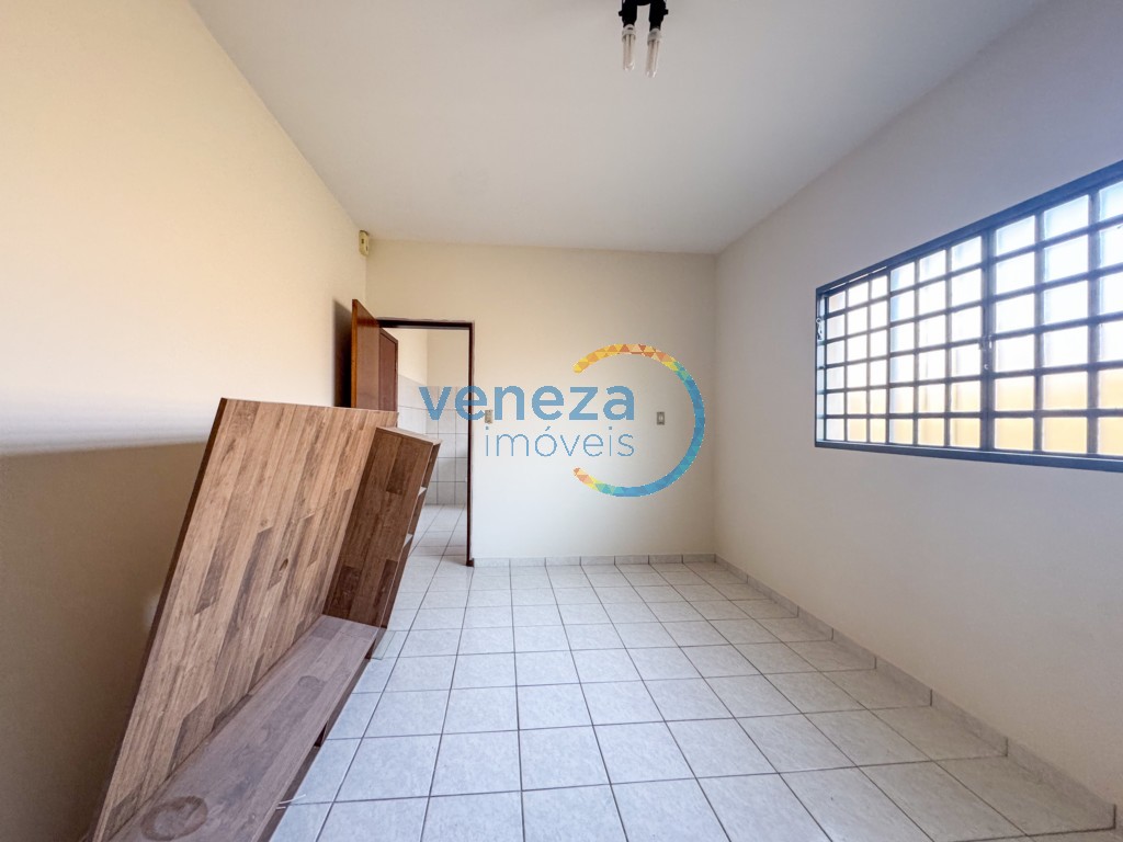 Casa Comercial para locação no bairro Centro de Londrina - Foto 5